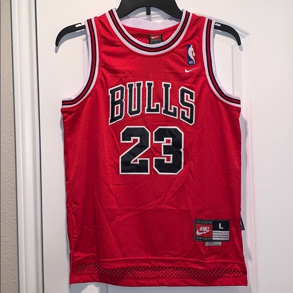 michael jordan bulls youth jersey